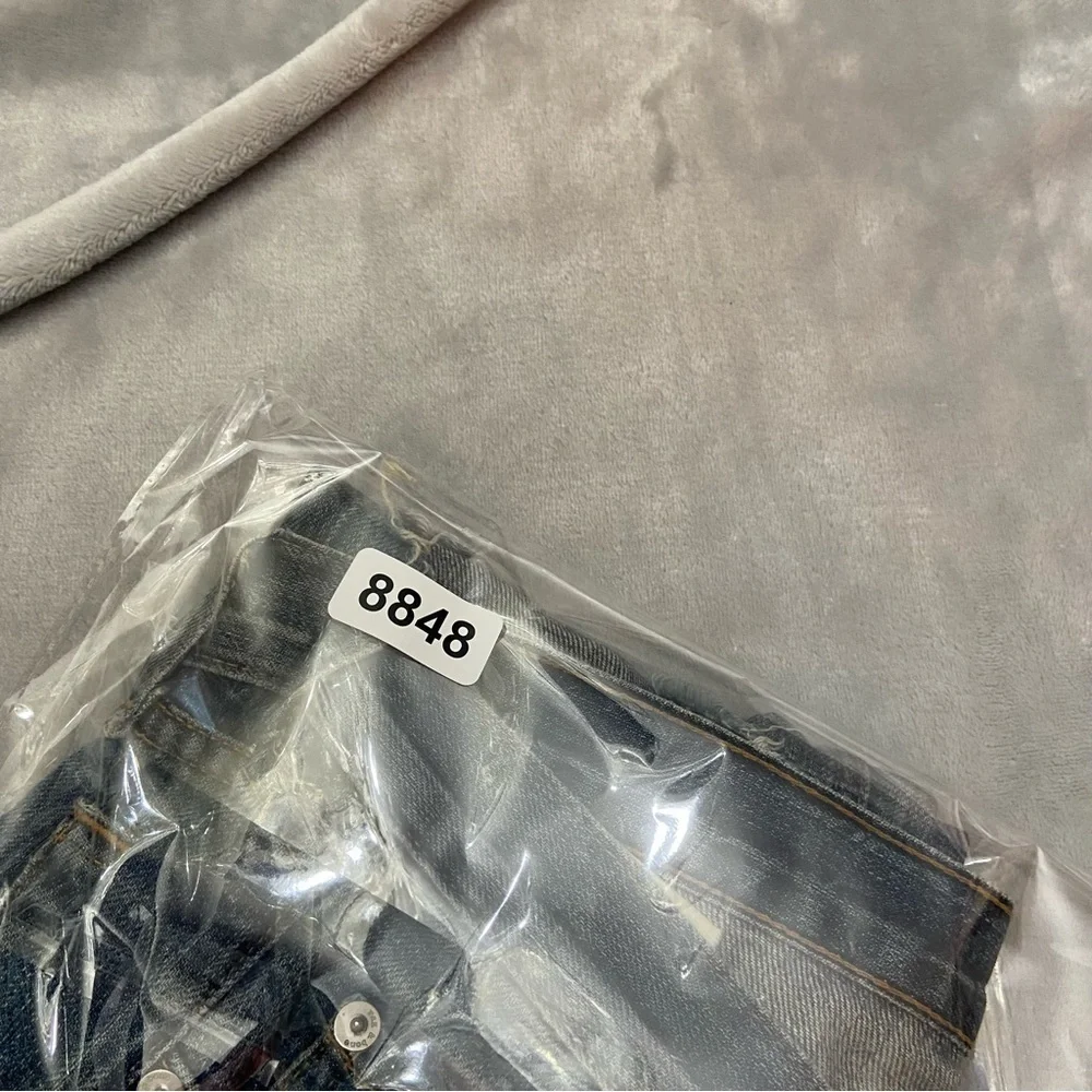 rag & bone/JEAN Boyfriend Buckley Ripped-Knee Jeans 28848 - Picture 12 of 13